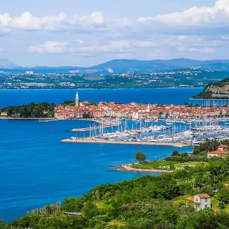 Appartement New ❷⓿❷❸ Classic Cozy In Izola